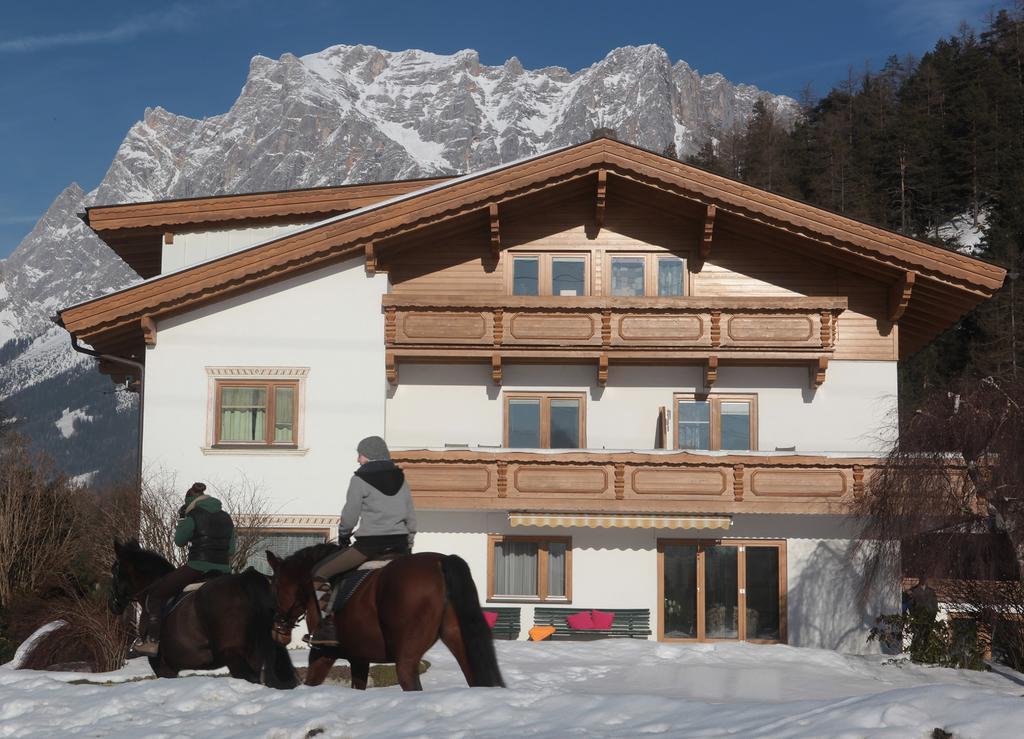 Gaestehaus Renate ビーバーヴィアー エクステリア 写真
